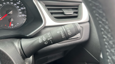 Renault Captur 1.3 TCE 140 Iconic 5dr Petrol Hatchback